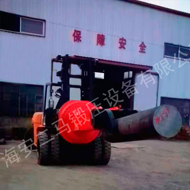 五噸旋轉式無軌裝取料機